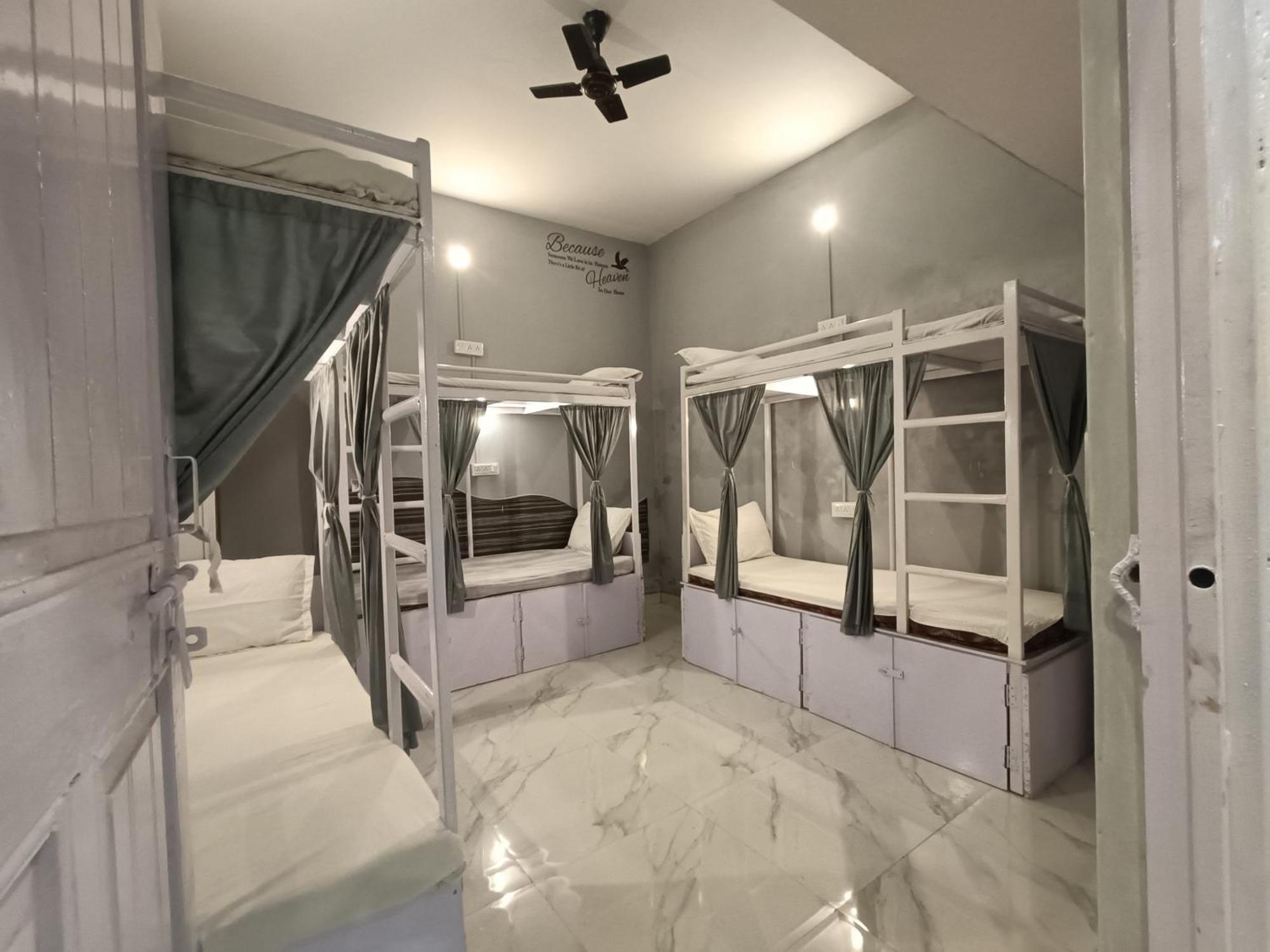 Mohit Paying Guest House Varanasi Exterior foto